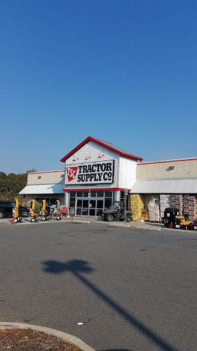 Home Improvement Store «Tractor Supply Co.», reviews and photos, 601 Patriot Pkwy, Tuscaloosa, AL 35405, USA