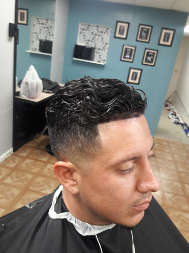 Barber Shop «Five Star Barbershop», reviews and photos, 11604 Seminole Blvd, Largo, FL 33778, USA