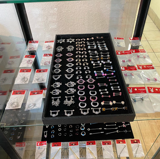 Tattoo and Piercing Shop «Absolute Tattoo Studio #1», reviews and photos, 3505 Wurzbach Rd #109, San Antonio, TX 78238, USA