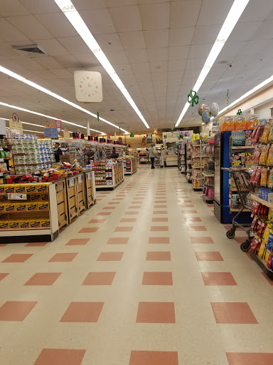 Grocery Store «Market Basket», reviews and photos, 310 Mishawum Rd, Woburn, MA 01801, USA