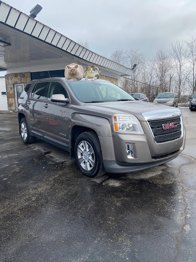 Car Wash «Credit Approval Auto Group Inc», reviews and photos, 639 N Independence Blvd, Romeoville, IL 60446, USA