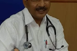 Shruti Clinic - Dr. Praveen Bhide | Best Physician, Family Doctor in Vadodara, Gujarat image