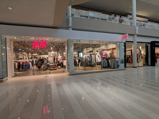 Shopping Mall «Galleria at Crystal Run», reviews and photos, 1 Galleria Dr, Middletown, NY 10941, USA