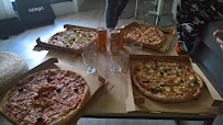 Plats et boissons du Pizzeria Pizza Delizia Montpellier - n°10