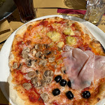 Photo n°1 de l'avis de Mirjam.i fait le 04/05/2023 à 05:22 sur le  Trattoria Pizzeria Da Gherardo Lucca à Lucca