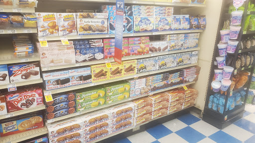 Grocery Store «Food King», reviews and photos, 2706 26th St, Lubbock, TX 79410, USA