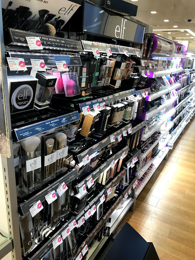 Hair Salon «Ulta Beauty», reviews and photos, 45 Spring Valley Ave, Maywood, NJ 07607, USA