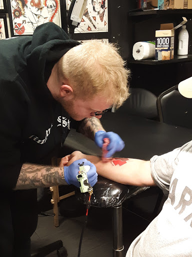 Tattoo Shop «Boston Street Tattoo», reviews and photos, 555 Boston St, Lynn, MA 01905, USA