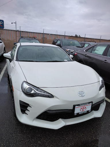 Toyota Dealer «Toyota of Renton», reviews and photos, 150 SW 7th St, Renton, WA 98057, USA