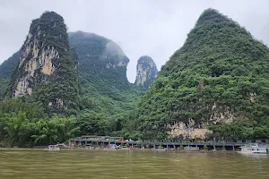 Yangshuo Lijiang River Scenic Area image