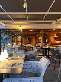 Atmosphère du Restaurant L'Aster à Évian-les-Bains - n°10