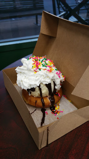 Donut Shop «Duck Donuts», reviews and photos, 300 Elden St A, Herndon, VA 20170, USA