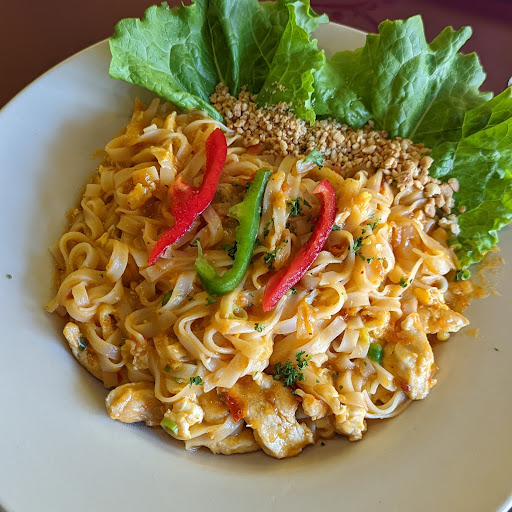 European Restaurant «The Chef and the Frog», reviews and photos, 607 S Madison St, Whiteville, NC 28472, USA