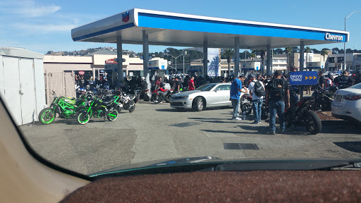 Gas Station «Chevron», reviews and photos, 892 John Daly Blvd, Daly City, CA 94015, USA