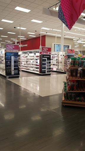 Department Store «Target», reviews and photos, 1901 13th Ave E, Tuscaloosa, AL 35404, USA
