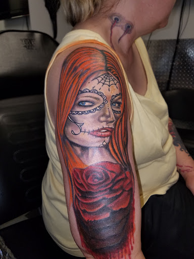 Tattoo Shop «22 Caliber Tattoo Studio», reviews and photos, 2588 Hilliard Rome Rd, Hilliard, OH 43026, USA