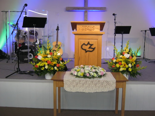 Florist «Heart To Heart Flower Shop», reviews and photos, 137 Fishing Creek Rd, Cape May, NJ 08204, USA