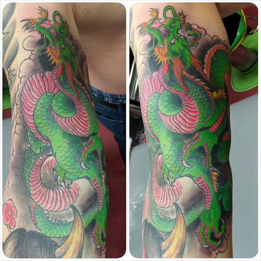 Tattoo Shop «Studio Inc Ronin Tattoo», reviews and photos, 1161 N Farnsworth Ave, Aurora, IL 60505, USA