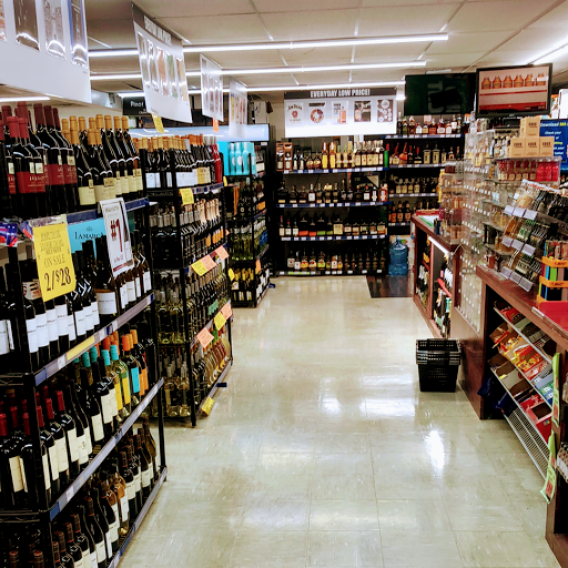 Liquor Store «Valley Plaza Discount Liquor», reviews and photos, 43 Main St, South Grafton, MA 01560, USA