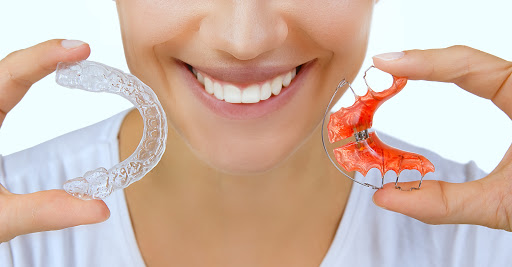 Clínica Dental Triana en Espartinas, Sevilla