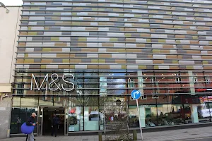 Marks and Spencer image