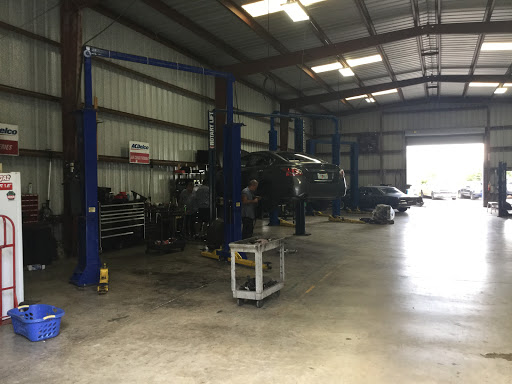Auto Repair Shop «Tropic Performance», reviews and photos, 1774 SE South Niemeyer Cir, Port St Lucie, FL 34952, USA