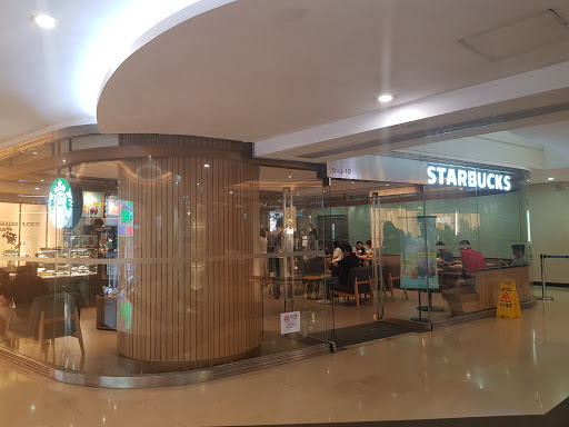 Starbucks Coffee (Circle Square)