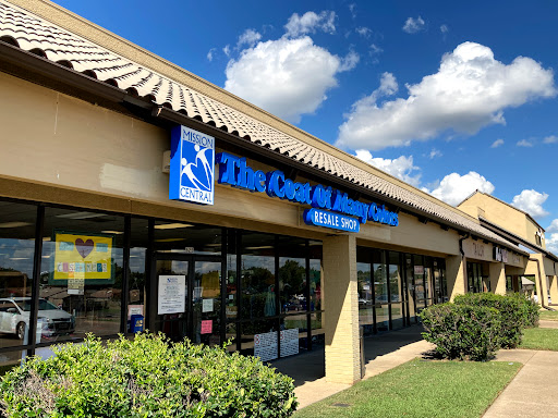 Thrift Store «Coat of Many Colors», reviews and photos, 625 Harwood Rd, Bedford, TX 76021, USA