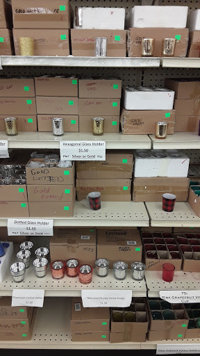 Candle Store «Factory Direct Candles», reviews and photos, 6252 Glenway Ave # A, Cincinnati, OH 45211, USA