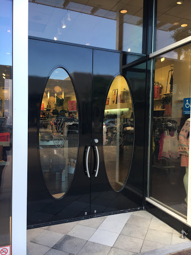 Clothing Store «Torrid», reviews and photos, 2270 E Williams Field Rd Suite # 684, Gilbert, AZ 85296, USA