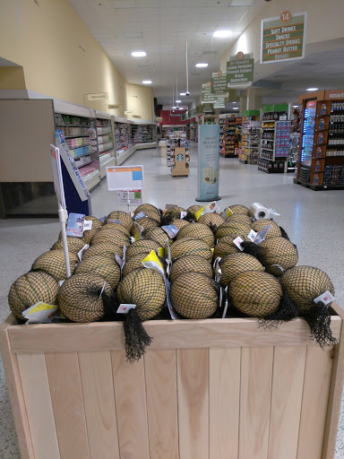 Supermarket «Publix Super Market at Coweta Crossing Shopping Center», reviews and photos, 370 Bullsboro Dr, Newnan, GA 30263, USA