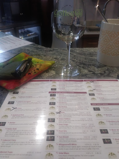 Wine Store «Castlerigg Wine Shop», reviews and photos, 110 S Hanover St, Carlisle, PA 17013, USA