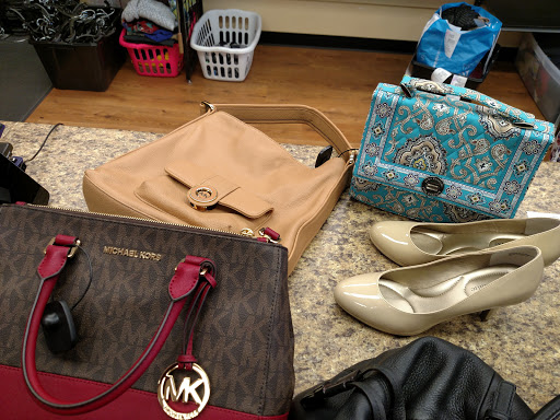 Clothes Mentor, 9762 Midlothian Turnpike, Richmond, VA 23235, USA, 