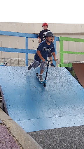 Scooter Repair Shop «ECX Scooter Shop», reviews and photos, 103 E Ayre St, Newport, DE 19804, USA