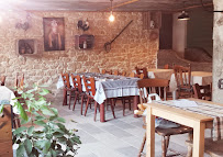 Atmosphère du Restaurant L'Etable à Azannes-et-Soumazannes - n°4