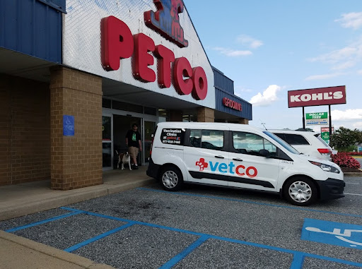 Pet Supply Store «Petco Animal Supplies», reviews and photos, 4491 Kirkwood Hwy, Wilmington, DE 19808, USA