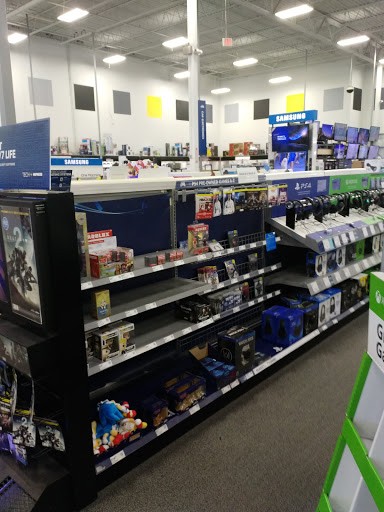 Electronics Store «Best Buy», reviews and photos, 1417 Golden Gate Blvd, Mayfield Heights, OH 44124, USA