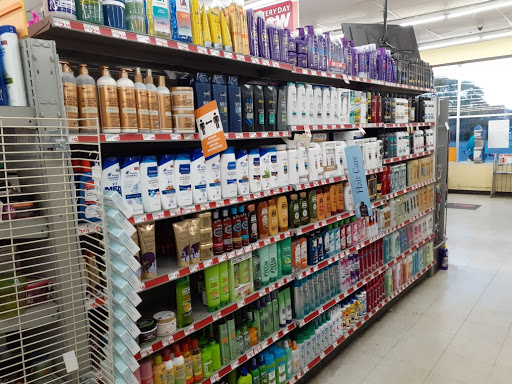 Dollar Store «FAMILY DOLLAR», reviews and photos, 16025 E 10 Mile Rd, Eastpointe, MI 48021, USA