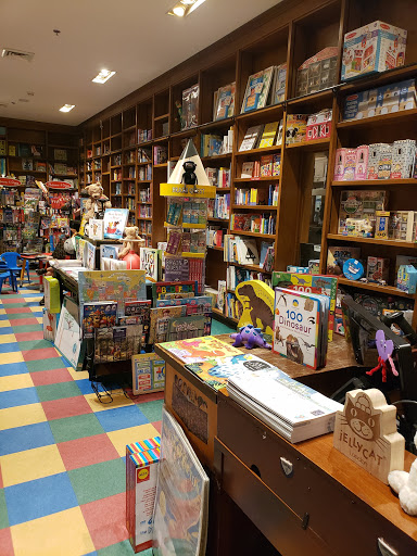 Book Store «Books & Books», reviews and photos, 265 Aragon Ave, Coral Gables, FL 33134, USA