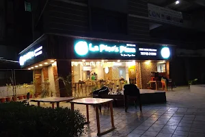 La Pino'z Pizza Kalol image