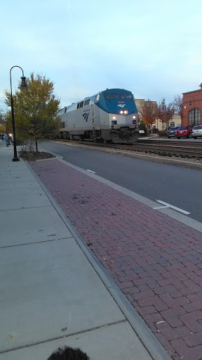 Shopping Mall «Ashland Hanover Shopping Center», reviews and photos, 215 N Washington Hwy, Ashland, VA 23005, USA