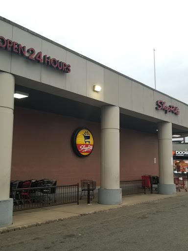 Shopping Mall «Brick Church Plaza», reviews and photos, 533 Main St, East Orange, NJ 07018, USA