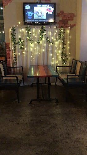 43 Science Park Rd, #01-09 we are at the top of the stairs near Kopi & Tarts, Singapore 117408