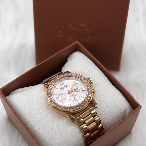 Used Clothing Store «Clothes Mentor», reviews and photos, 2701 N Mall Dr, Virginia Beach, VA 23452, USA