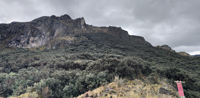 6QHJ+8X3, Dos Cuevas, Ecuador