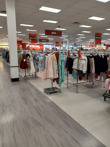 Department Store «T.J. Maxx», reviews and photos, 2003 N Eastman Rd #60, Kingsport, TN 37660, USA