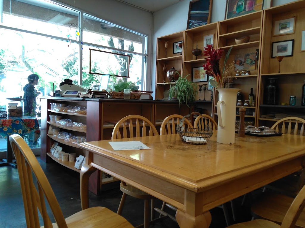 Farmer's Kitchen Cafe at Natural Food Works 95616