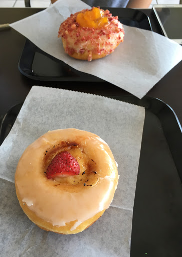 Donut Shop «The Local Donut», reviews and photos, 3213 N Hayden Rd, Scottsdale, AZ 85251, USA