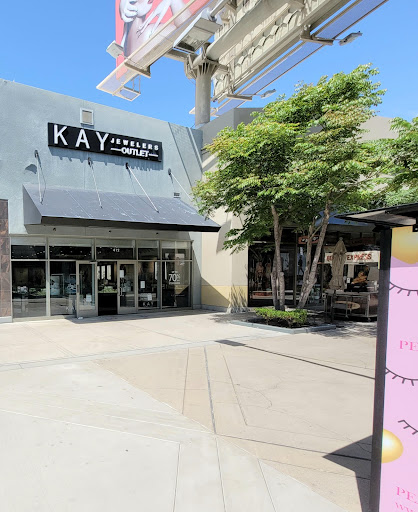 Kay Jewelers Outlet, 20 The City Dr S, Orange, CA 92868, USA, 