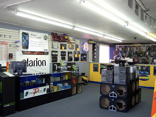 Car Stereo Store «Soundbytes Automotive Electronics,Inc», reviews and photos, 328 W N Ave, Northlake, IL 60164, USA